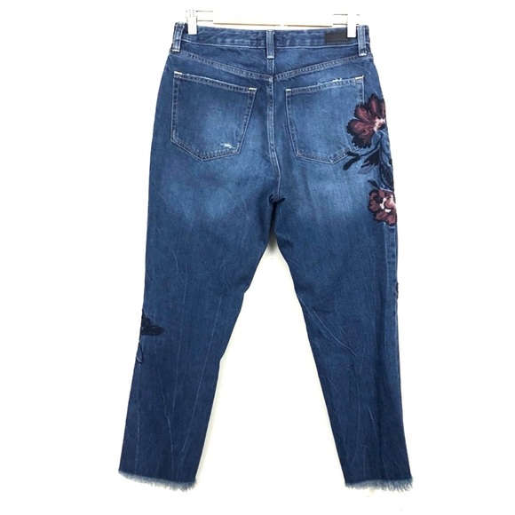 Abercrombie & Fitch Annie Girlfriend Distress Jean Embroidered Floral Detail - Picture 5 of 8
